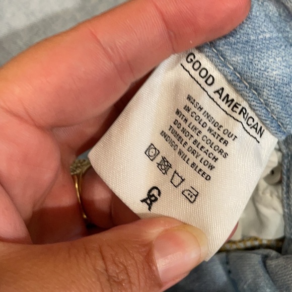 Good American Good Cuts Straight Crop Jeans 29 - Picture 4 of 8
